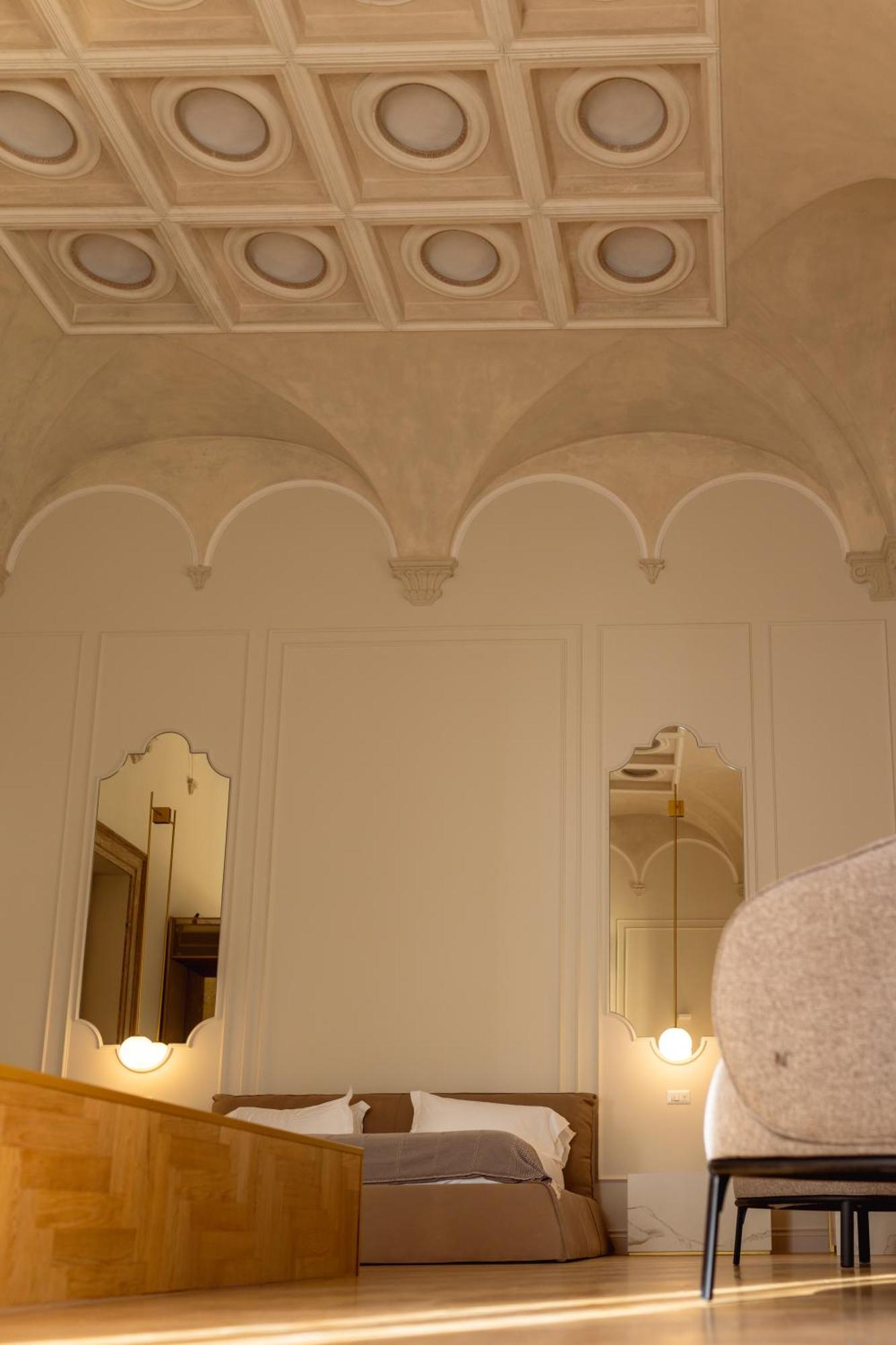 Palazzo Zimara Boutique * Lecce